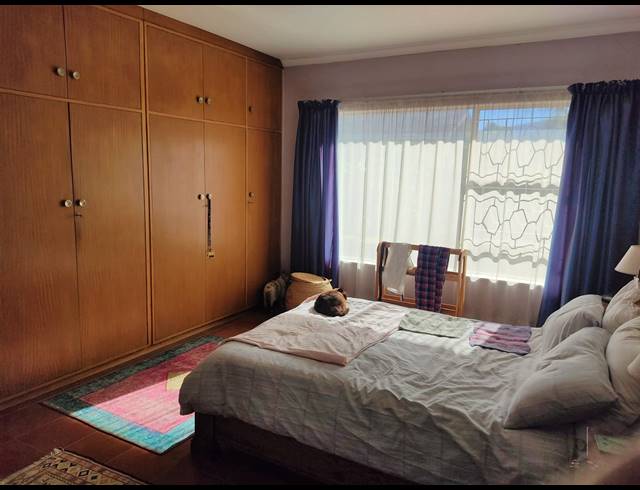 3 BEDROOM HOUSE FOR SALE IN PANORAMA